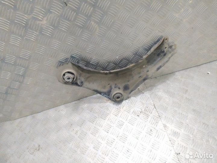 Рычаг подвески Renault Fluence 1 L30R K4M 838