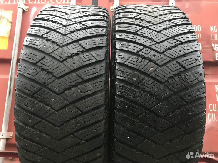Goodyear UltraGrip Ice Arctic SUV 265/60 R18 114T