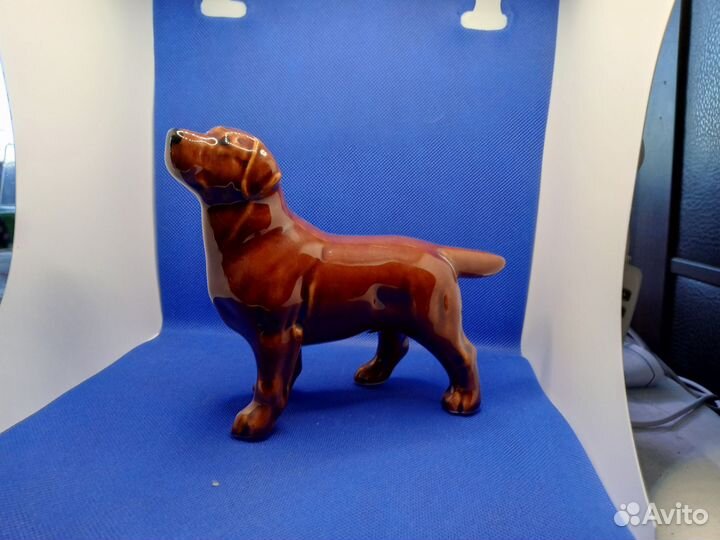 Фарфоровые статуэтки собак
