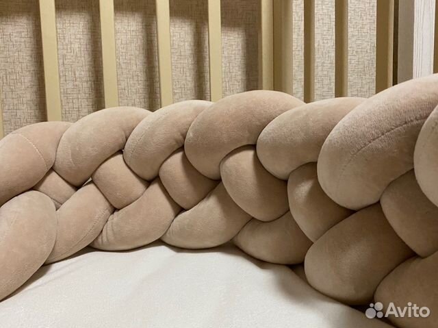 Бортик косичка в кроватку