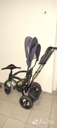 Трехколесный велосипед с родительской ручкой