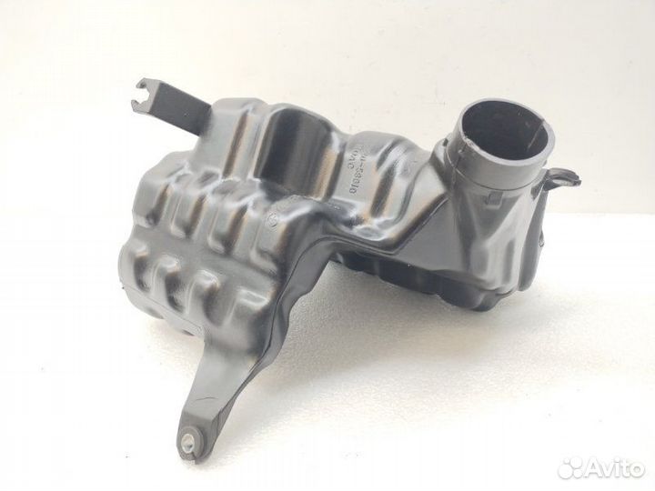 Резонатор воздушного фильтра Toyota Alphard ANH15