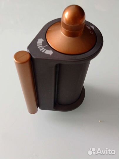 Выпрямляющая насадка на стайлер dyson