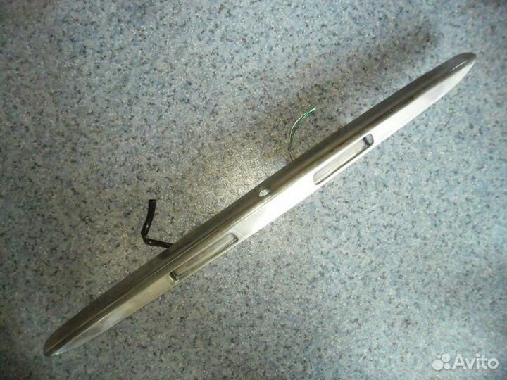 Накладка на дверь багажника Toyota Camry MCV30