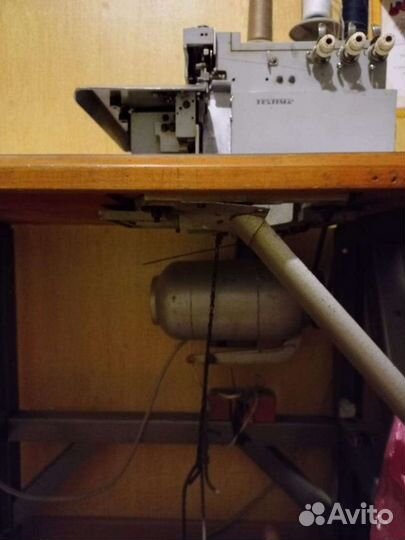 Оверлок и машинка импортные