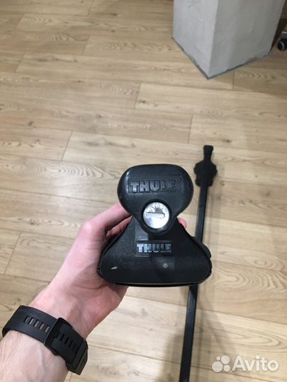 Багажник на крышу упоры Thule 755, дуги Thule 762