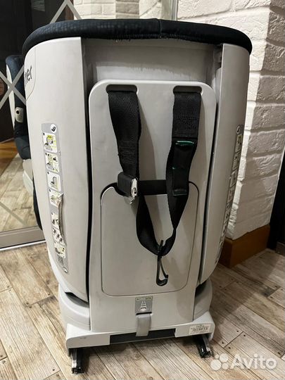 Автокресло britax romer 9-18 кг б/у