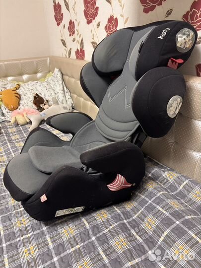 Автомобильное детское кресло от 0 до 36 кг