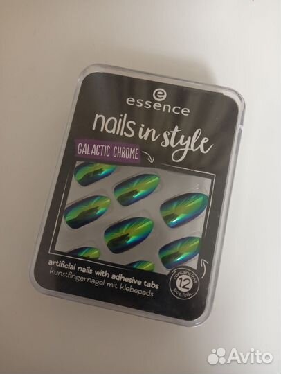 Накладные ногти с дизайном