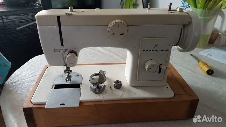 Швейная машина Чайка бу