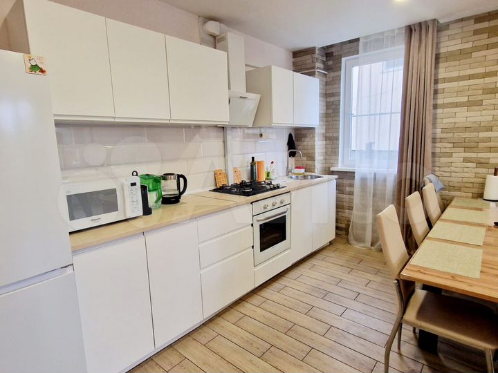 Дом 220 м² на участке 7 сот.