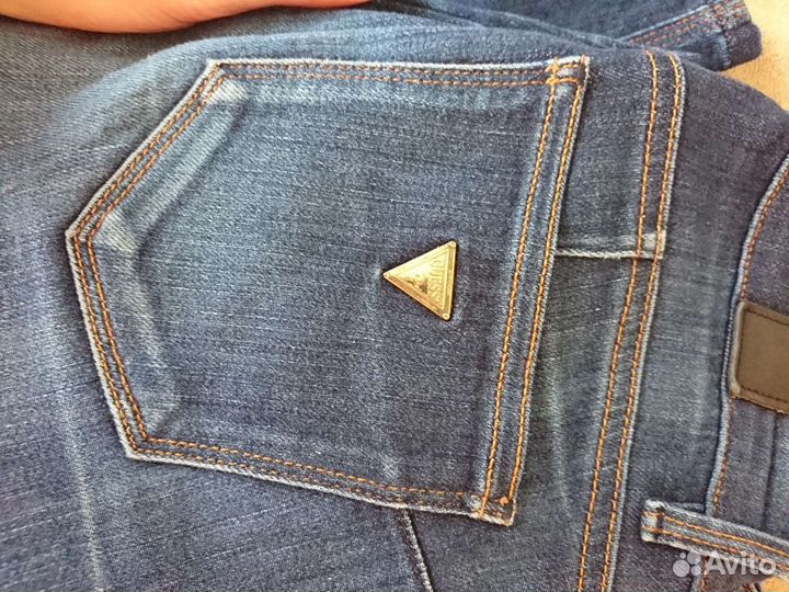 Джинсы guess и два джемпера