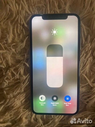 iPhone X, 64 ГБ