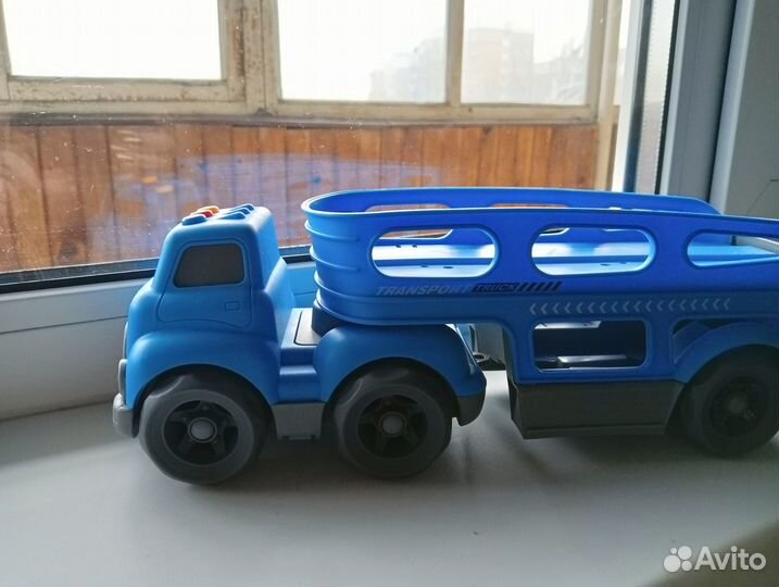 Машинка детская