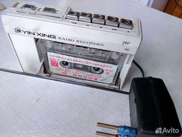 Магнитафон кассетный с адаптером