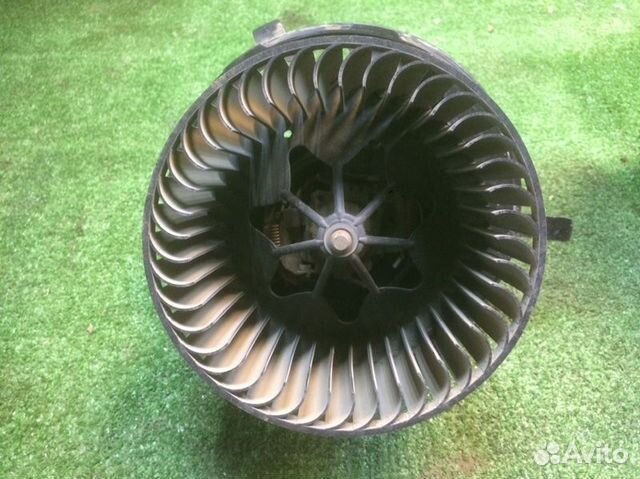 Моторчик отопителя Audi Q3 8UB cczc 2013