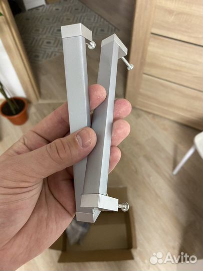 Мебельная фурнитура