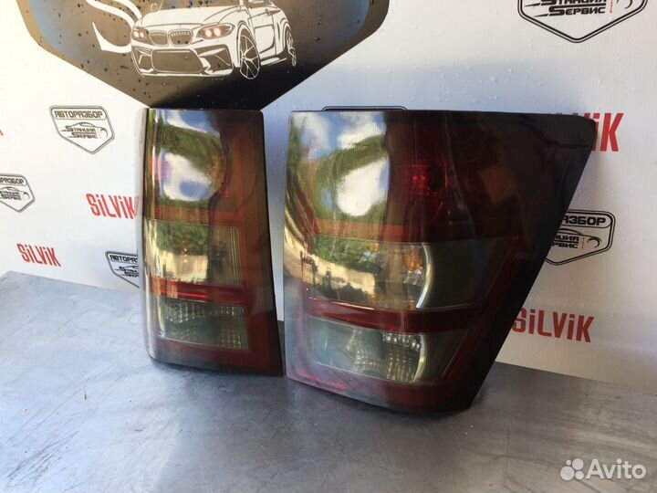 Задние фонари Jeep Grand Cheroke WK 2008Г