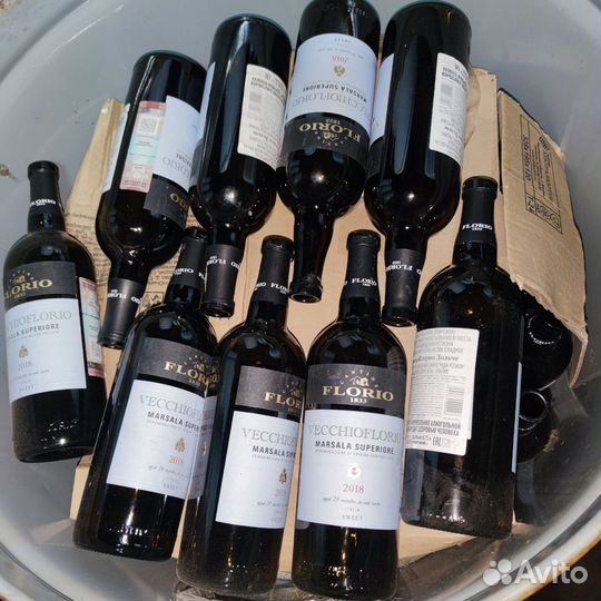 Бутылка винная 0.75 Италия редкость