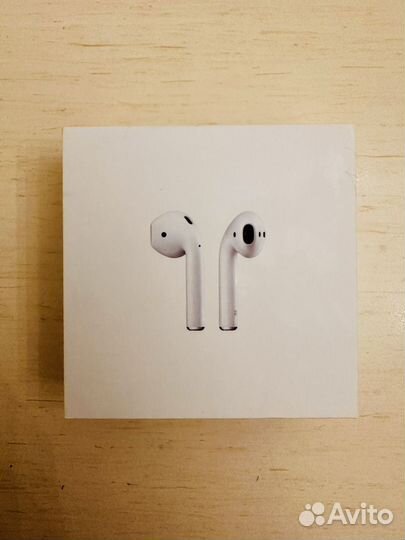 Apple airpods 1го поколения