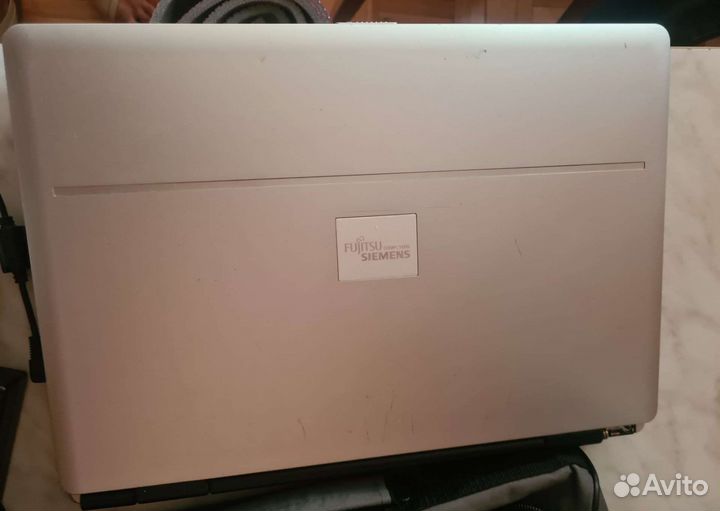 Ноутбук Fujitsu Siemens