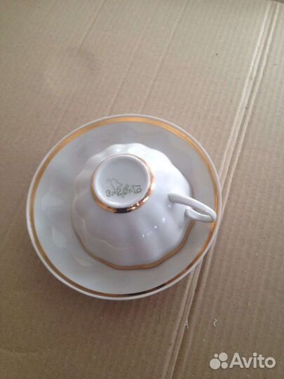 Чайные чашки с блюдцами лфз