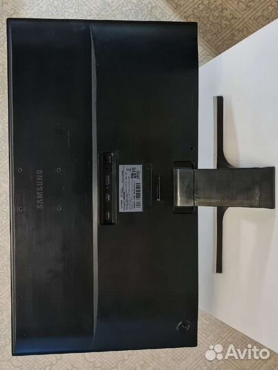 Монитор разбитый Samsung 28