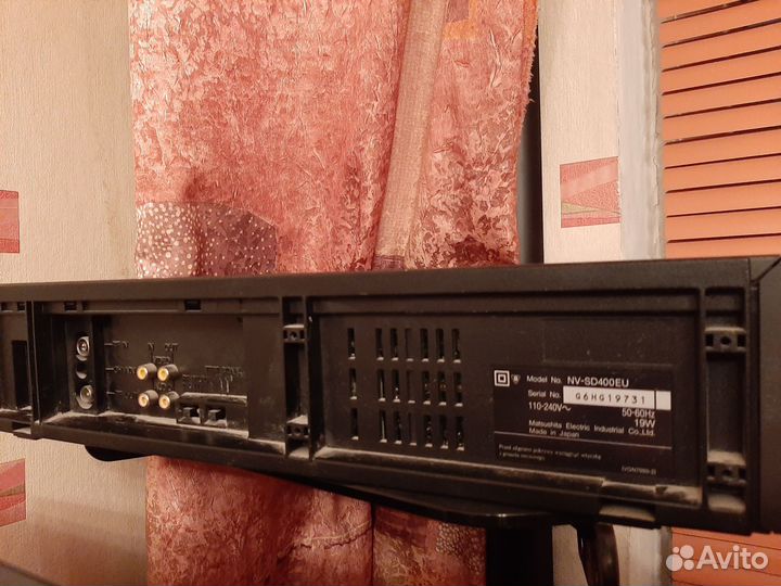 Видеомагнитофон Panasonic NV-SD 400