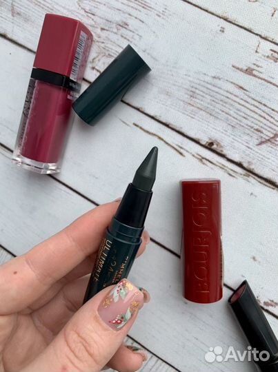 Матовая помада Bourjois, тени, декоративная космет