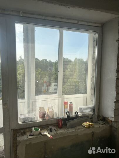 Балконный блок с дверью бу и окно