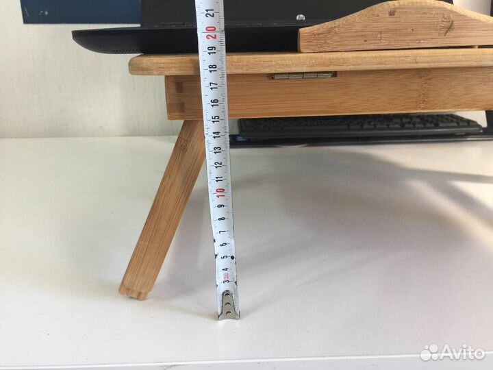 Складной столик для ноутбука