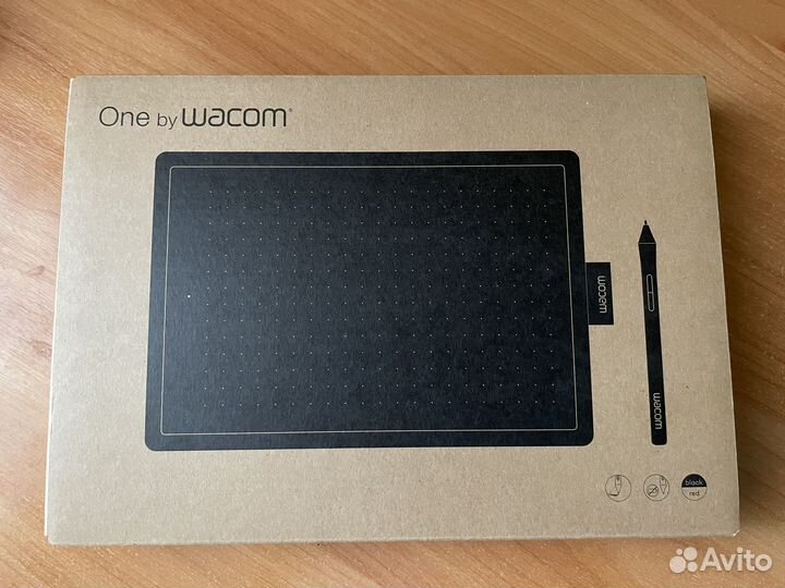 Графический планшет Wacom one M