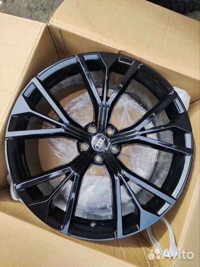 Зимние колёса на audi Q7 Q8 r 21 5x112 285/45/21