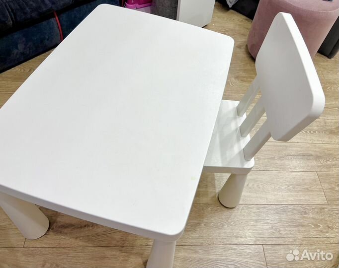 Детский стол и стульчик