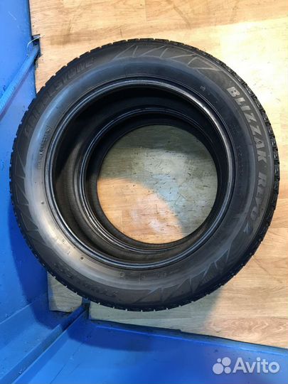 Bridgestone Blizzak Revo2 215/60 R17
