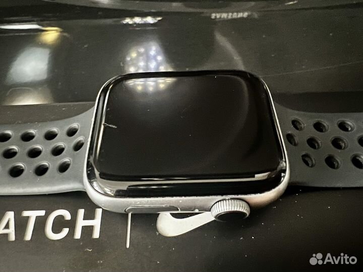 Часы apple watch 5 44 mm nike