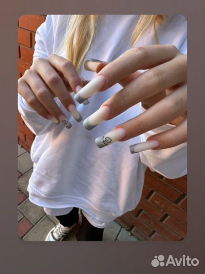 Мастер маникюра и наращивание ногти