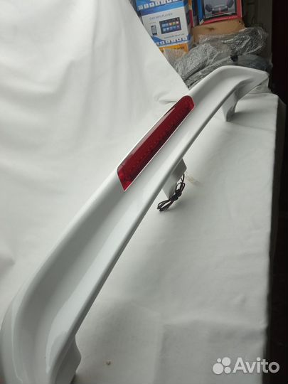 Спойлер Mitsubishi Pajero 4 (2006-2020)