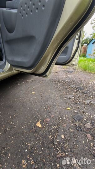 Toyota Funcargo 1.3 AT, 2001, 304 000 км