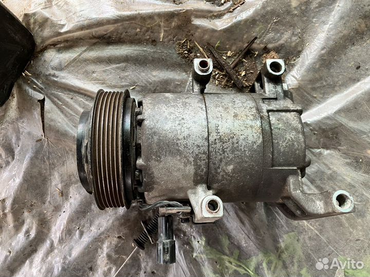 Компрессор кондиционера Kia Soul 1