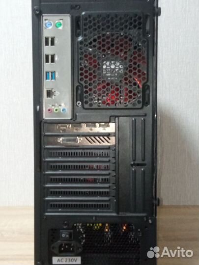 Игровой компьютер