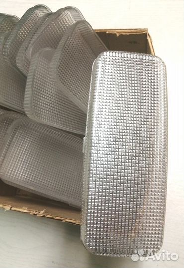 Рассеиватель плафона салона 3221,2217, 2705