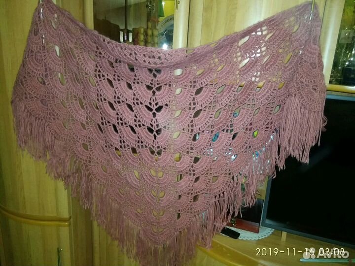 Шаль вязаная