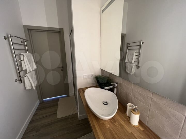 Дом 170 м² на участке 7 сот.