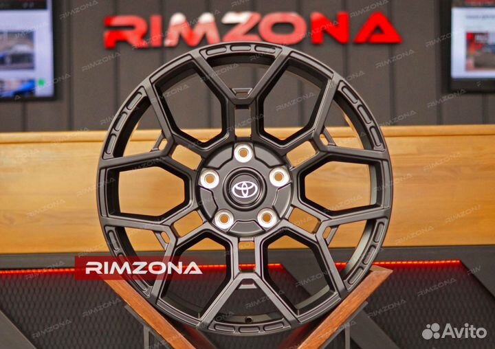 Кованые диски R22 на Toyota Land Cruiser