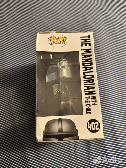 Funko pop фигурка мандалорец с ребенком 402