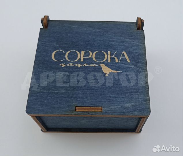 Коробка деревянная подарочная