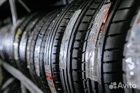 Kumho WinterCraft WS71 205/70 R15