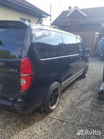 Хенде Гранд Старекс в разборе