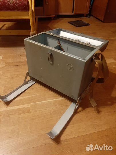 Рыболовный ящик